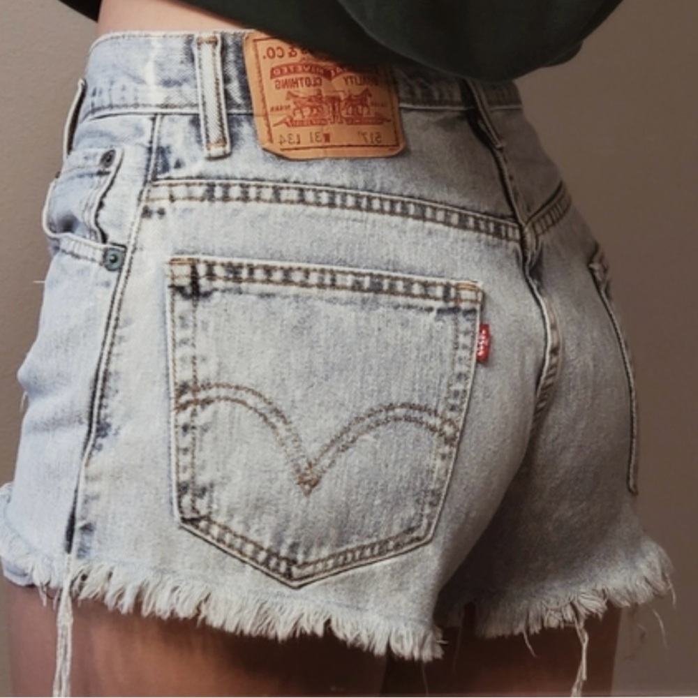 Levi's Women's Faded Blue Jean Shorts